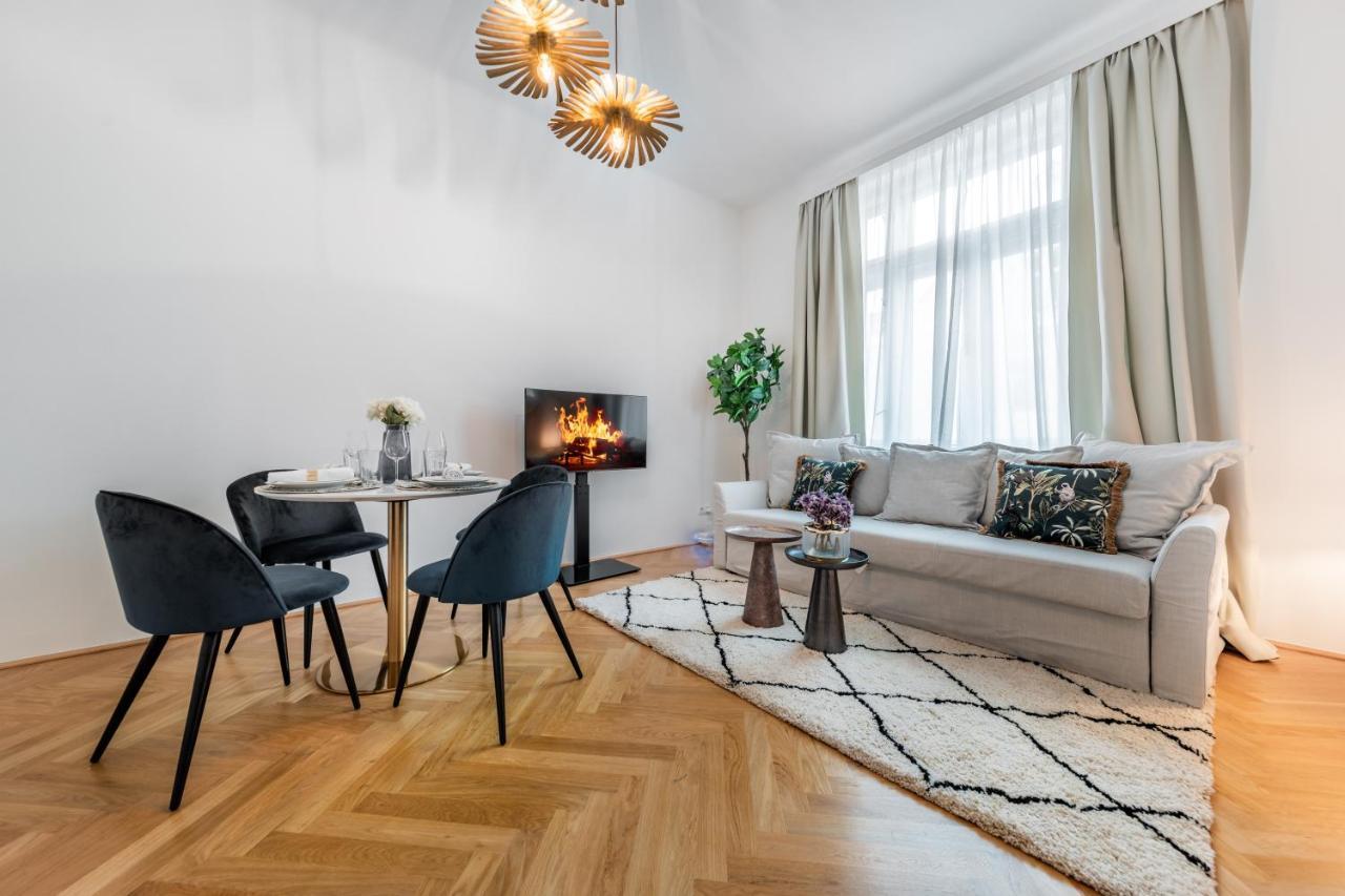 Smile Apartments Doebling Vienna Esterno foto
