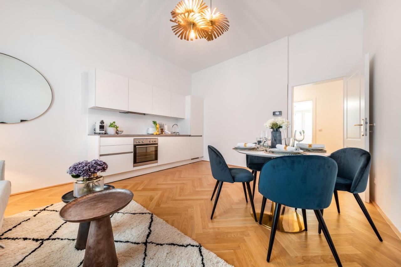 Smile Apartments Doebling Vienna Esterno foto